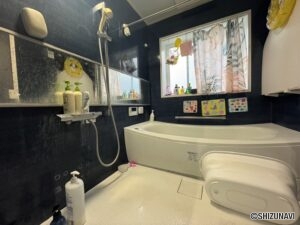 牧之原市大沢　太陽光パネル設置済中古住宅♪の画像