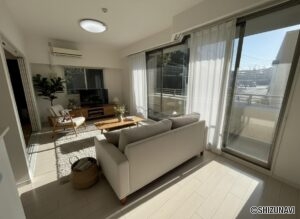 リビング・ダイニングに家具を配置したイメージ図です。