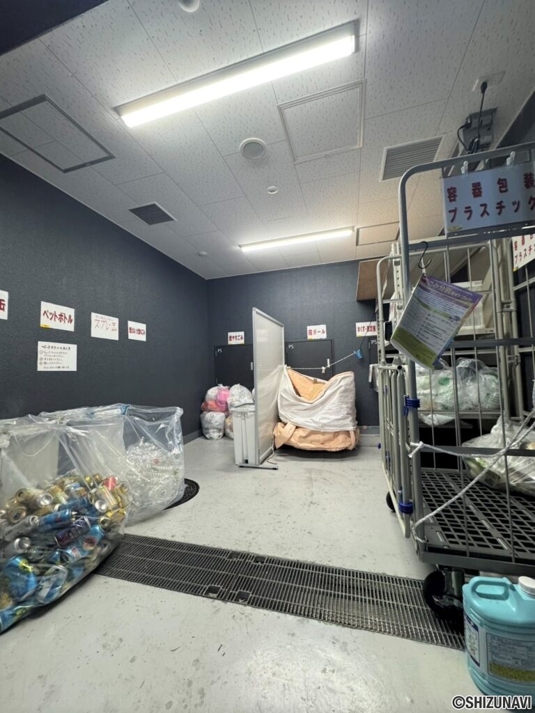 ゴミ保管庫は24時間利用可能♪