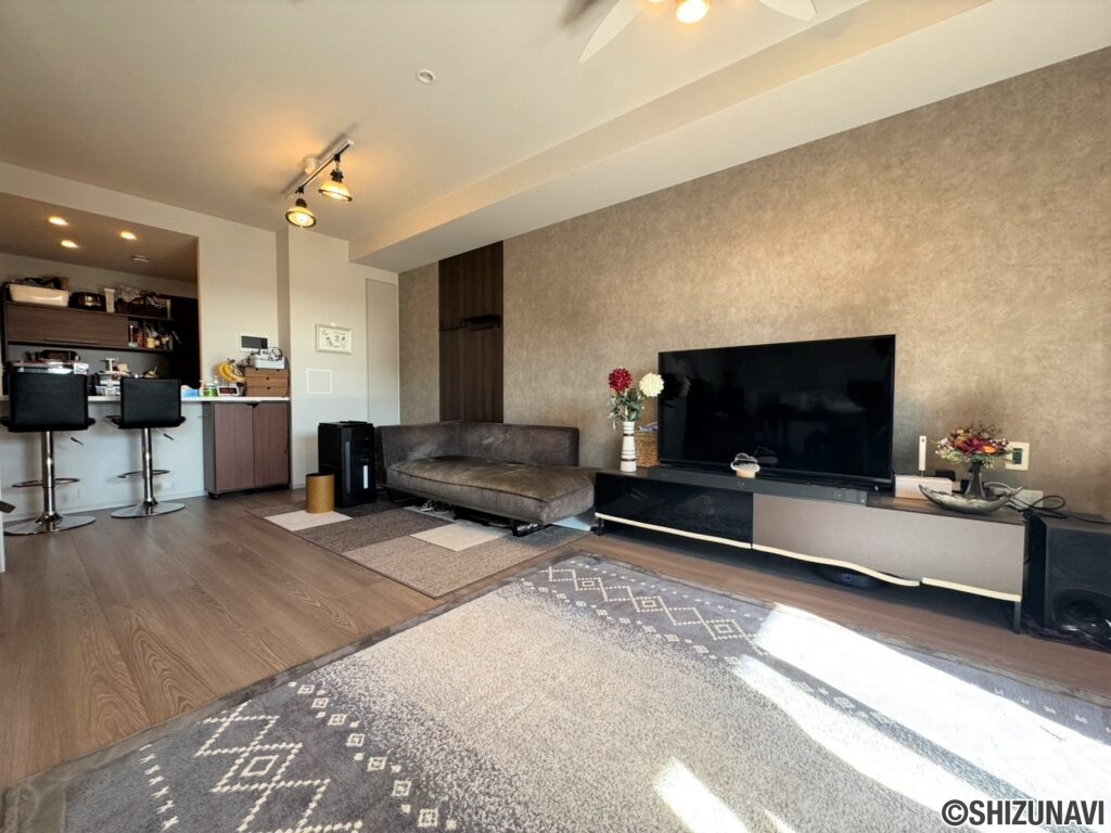 約16.4帖のリビングは使い勝手良好です♪