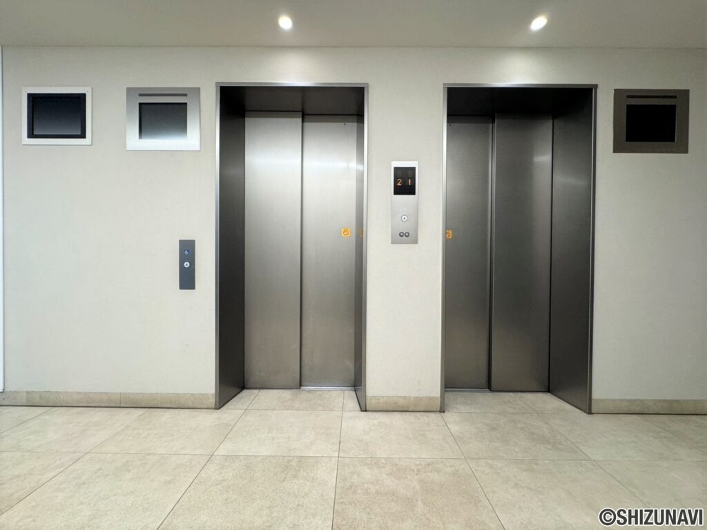 エレベーターが2基備わっている為、通勤時も混雑が緩和できるのが嬉しいです♪