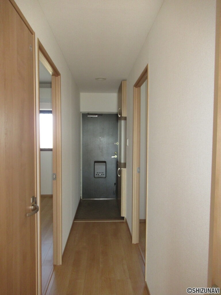 グリーンタウンぐみ沢507　内観