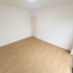 2階西側洋室　別角度です。