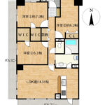 【間取り図】収納が充実した3LDKの間取りです。角部屋で3面バルコニーがあることと対面キッチンなのもうれしいポイントですね。