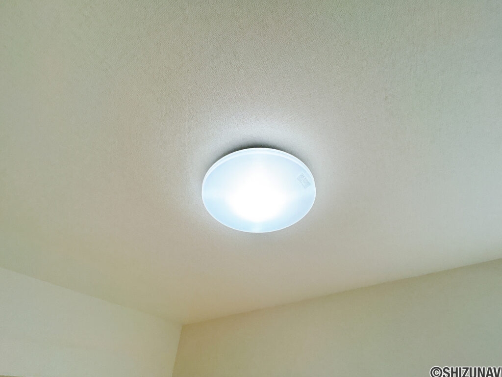 【リフォーム済み/設備】各居室の照明器具は新品交換しました。照明器具は設置した状態でお引渡しを致しますのでお客様が別途ご購入いただく必要はございません。