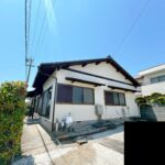 【外観写真】別角度(5/18撮影)外壁塗装、瓦の点検・漆喰補修を行いました。