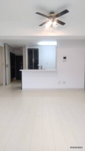 エンブルヒルズ東源台　209号　専用庭付き角部屋の画像