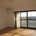 グリーンタウンぐみ沢507　内観