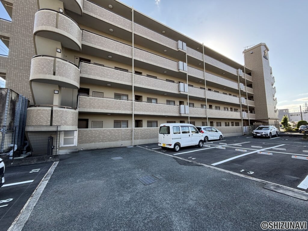 【建物外観（北側）】