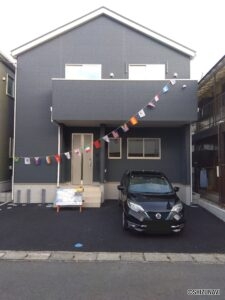 物件正面からの写真です。