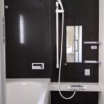 2号棟 1階浴室の写真です。