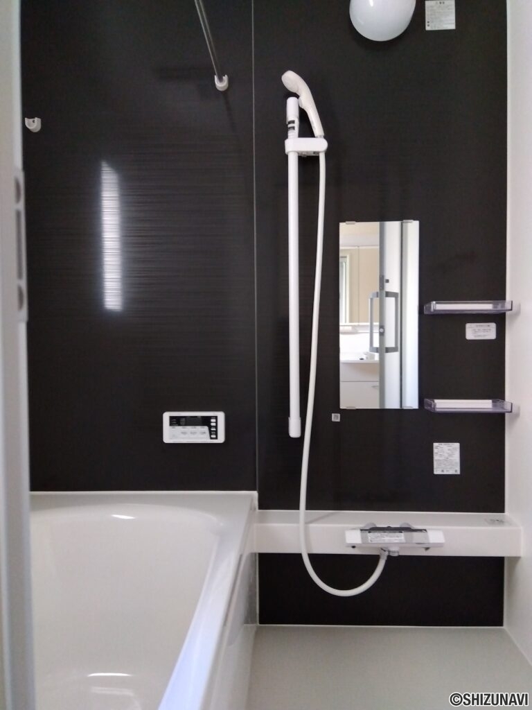 2号棟 1階浴室の写真です。