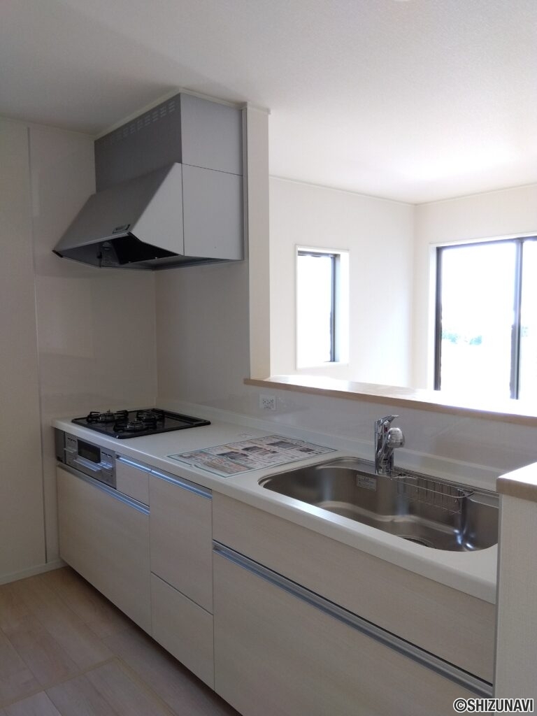 2号棟 1階キッチンの写真です。