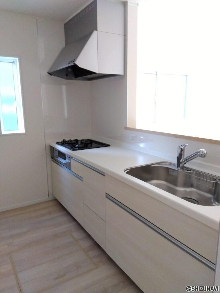 1階 キッチンの写真です。