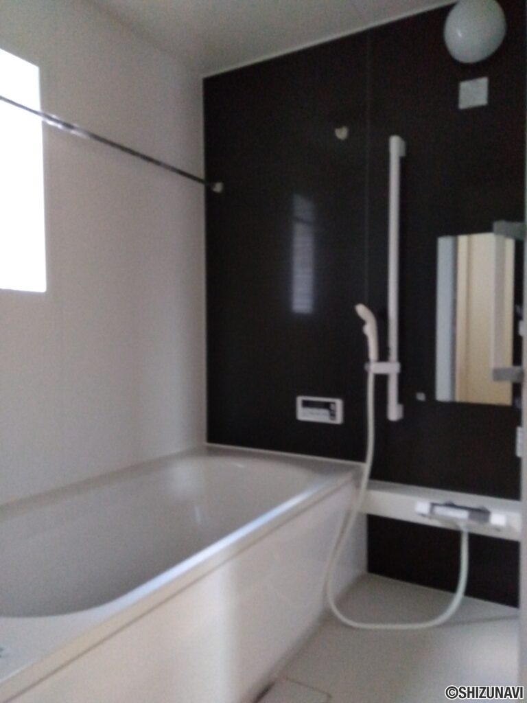 1階 浴室の写真です。