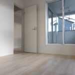 2階 寝室(6帖)の写真です。