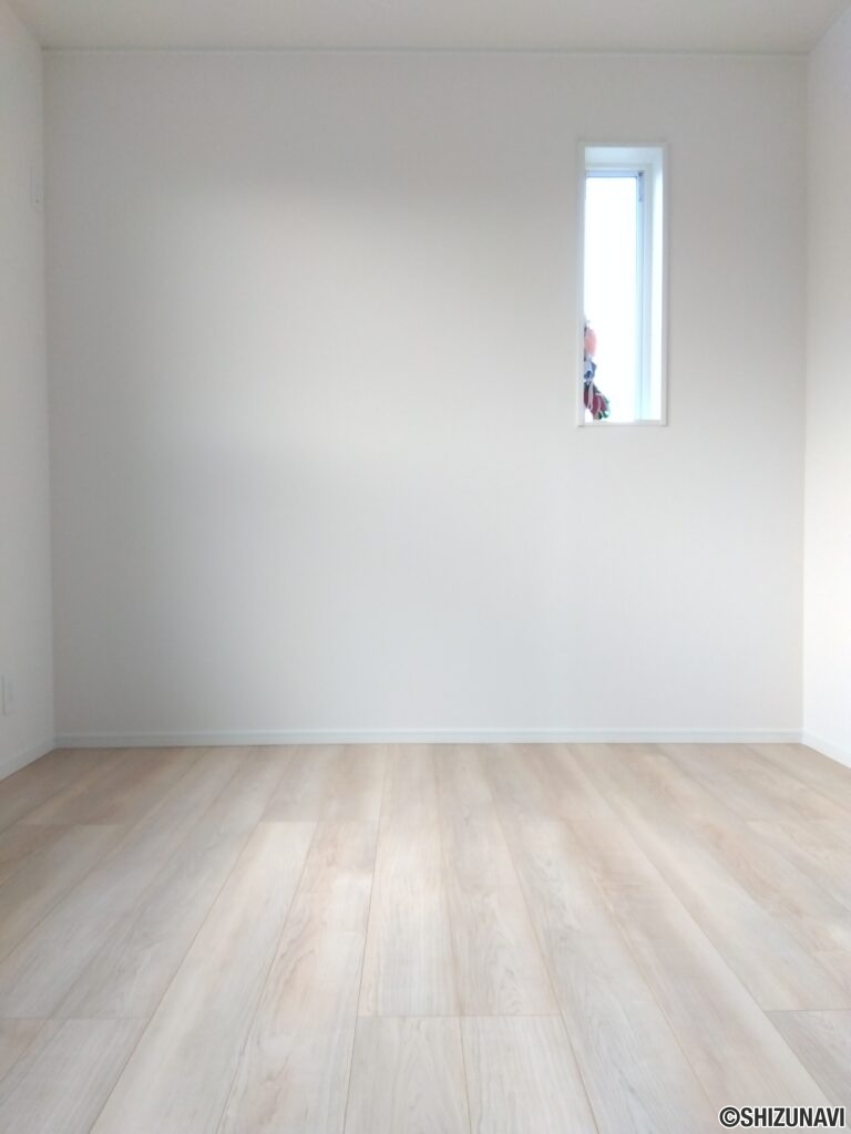 2階 洋室(4.8帖 クローゼット有)の写真です。