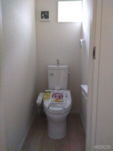 1号棟 1階トイレの写真です。