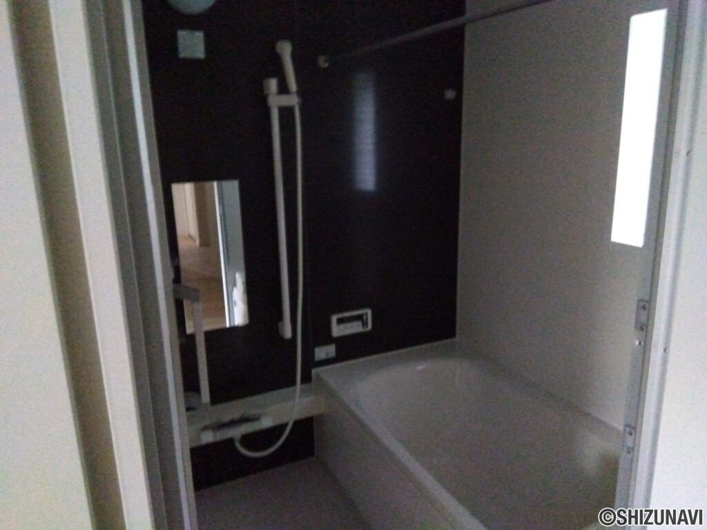 1号棟 1階浴室の写真です。