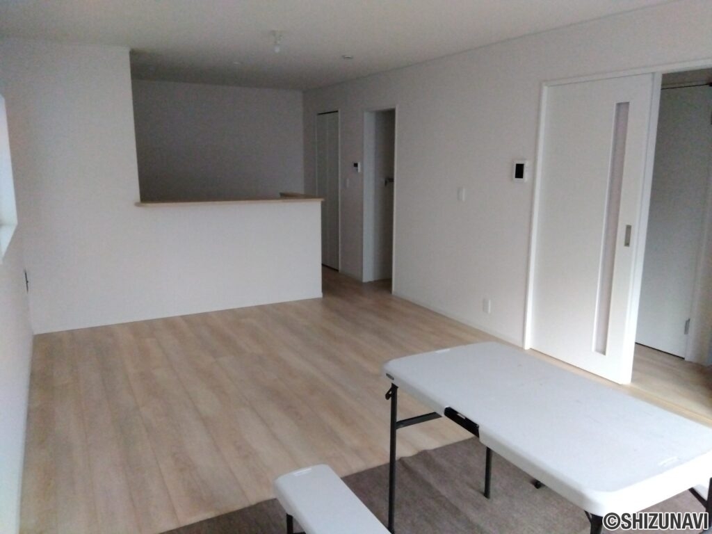 2号棟 1階リビングの写真です。