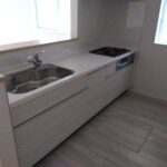 2号棟 1階キッチンの写真です。