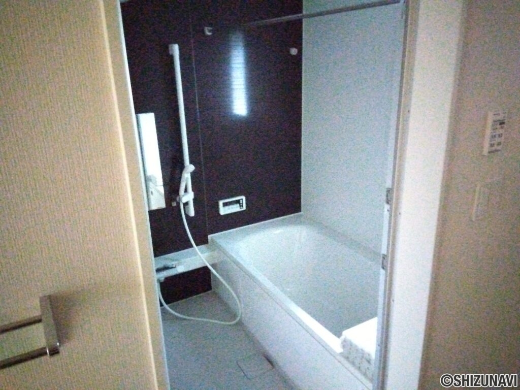 2号棟 1階浴室の写真です。