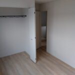 2階 洋室(5.7帖)の写真です。