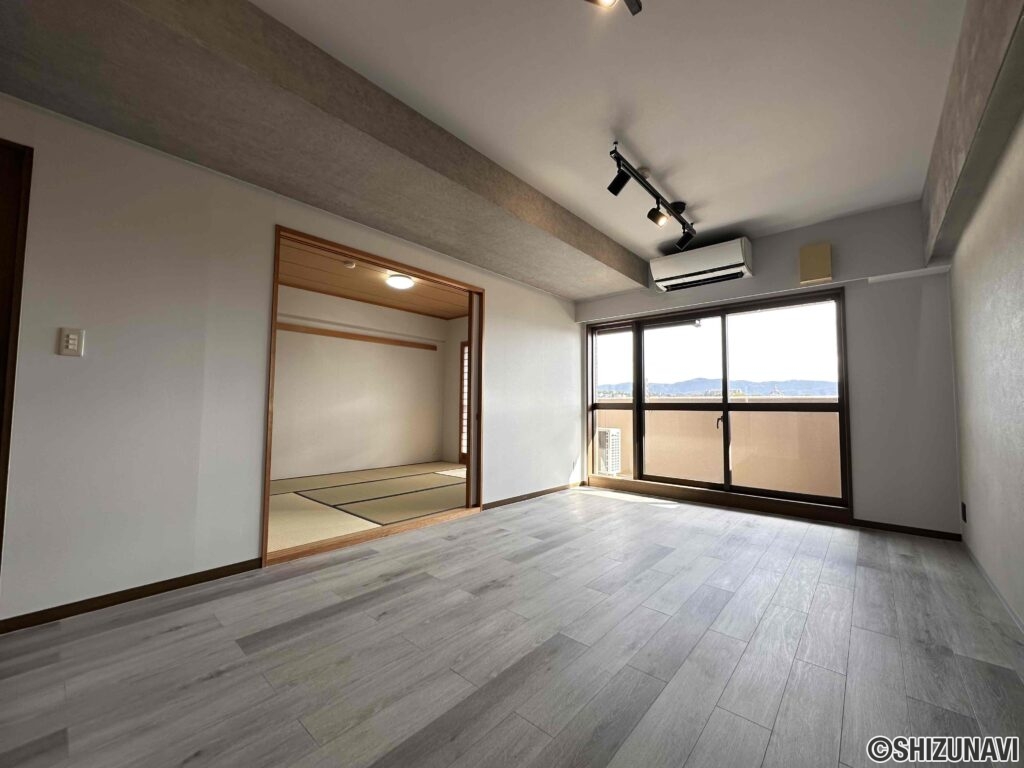 三島市加茂川町　シャルマンコーポグランヒル三島