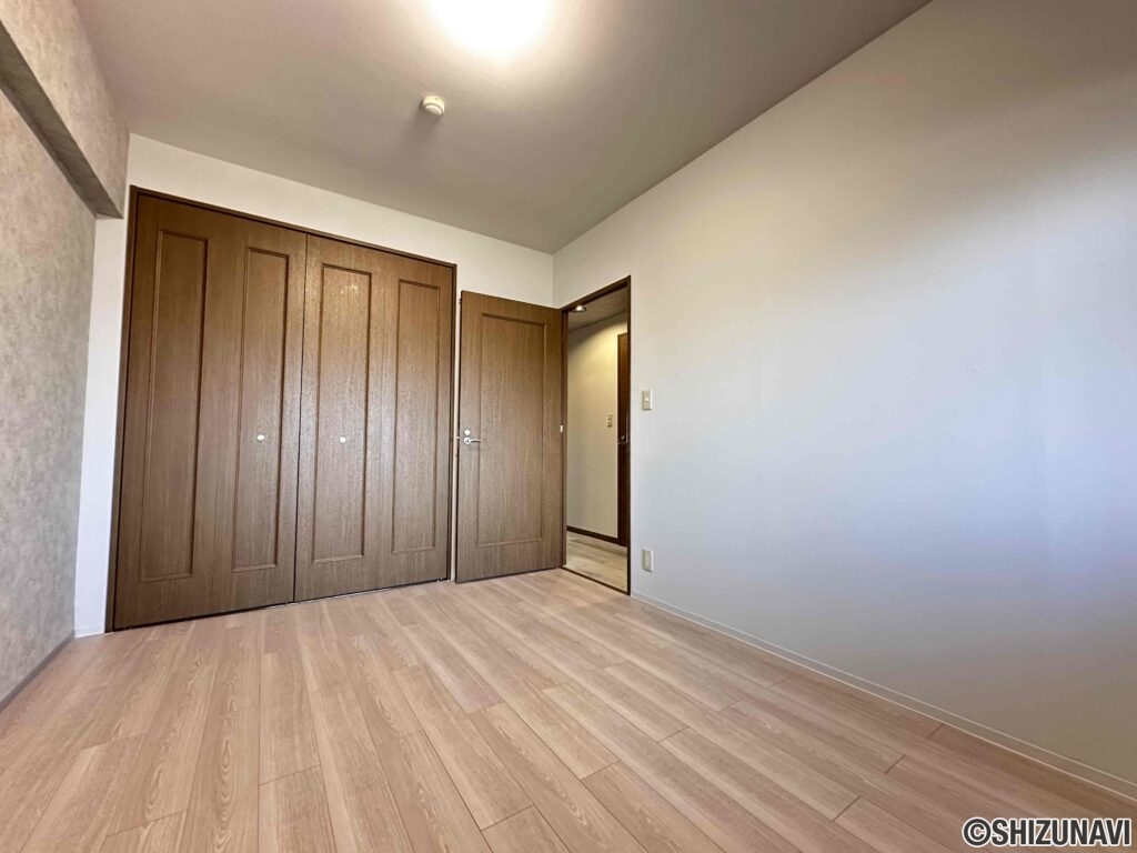 三島市加茂川町　シャルマンコーポグランヒル三島