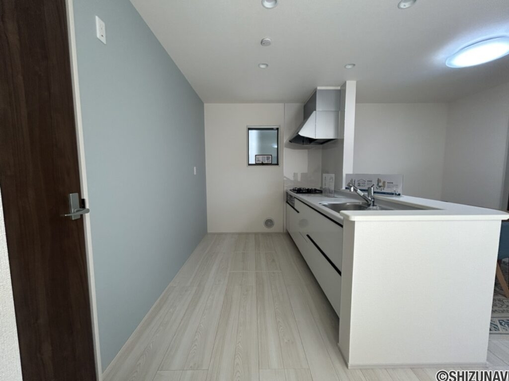 葵区　新築　キッチン
