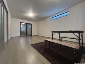 新築　駿河区　リビング