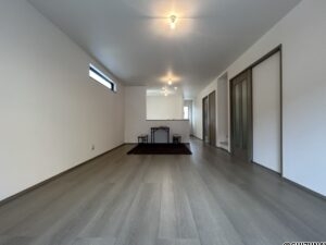 新築　駿河区　リビング