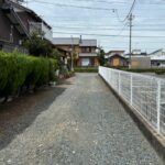 進入路（南側より撮影）