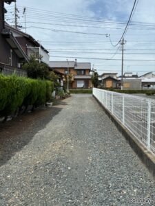 進入路（南側より撮影）