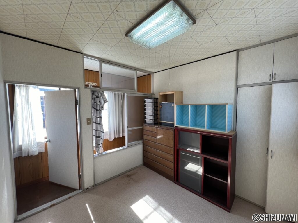 【２階洋室（東側）】