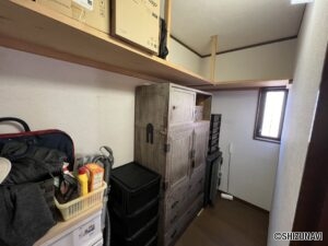 【納戸（西）】