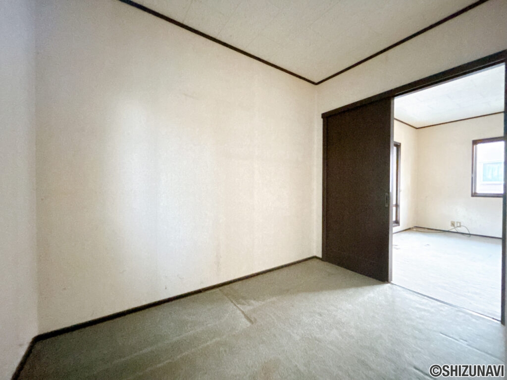 【ウォークインクローゼット】