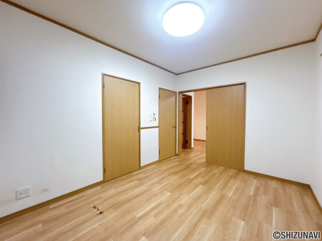 【2階洋室】
