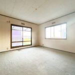 【2階洋室8帖】