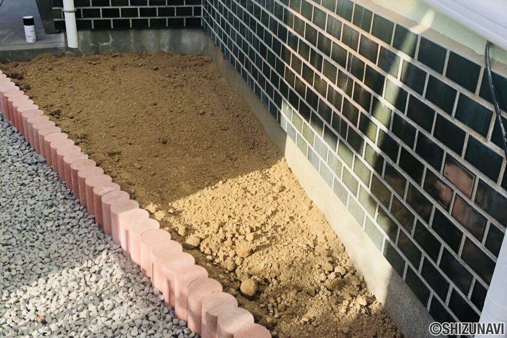 玄関横スペースです