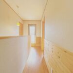 石坂【リフォーム後】2階廊下