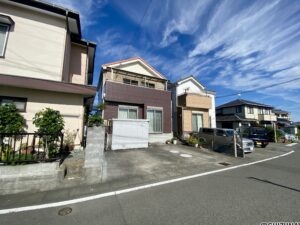 藤枝市高洲　中古住宅