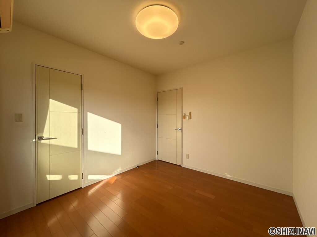 【洋室（3）6.1帖】