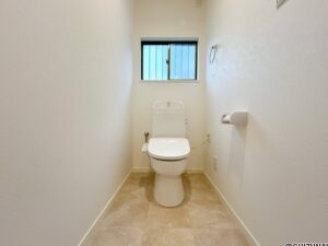 【リフォーム中/トイレ】便器・便座は新品交換いたします。タオルリング・ペーパーホルダーも合わせて交換いたします。