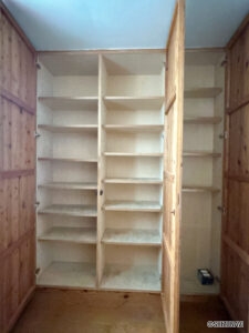 シューズボックス