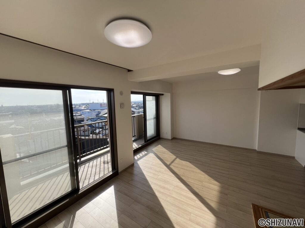 リビングの陽当りは良好です