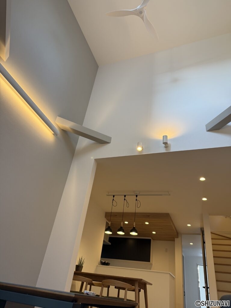 リビングの吹き抜け