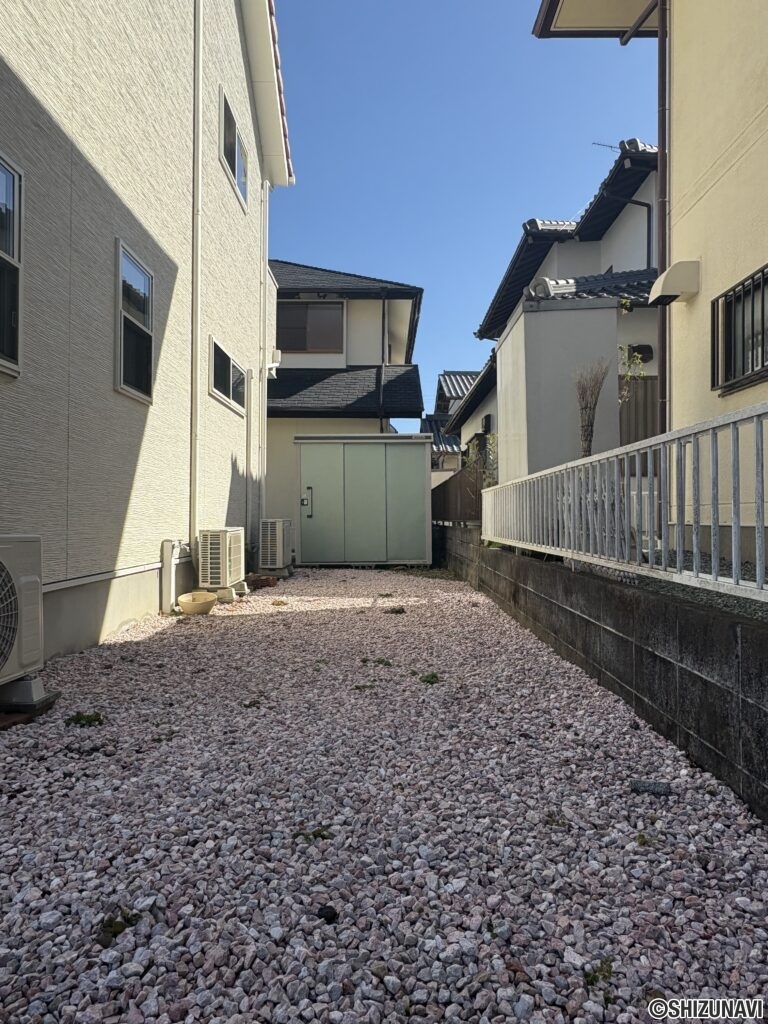 外物置ございます