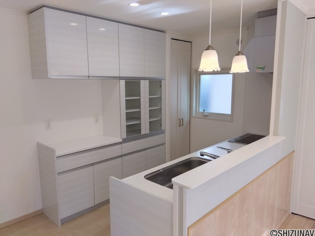 函南町平井　セキスイハイム中古住宅　内観