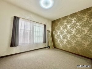 北側洋室5帖の写真です。